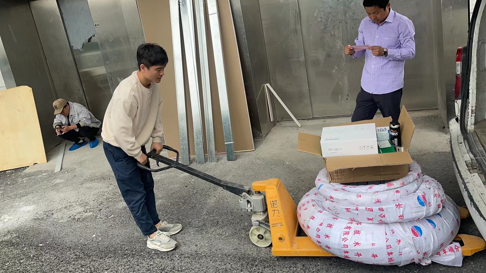 永通中策电缆，发往临平公园！【杭州安信】